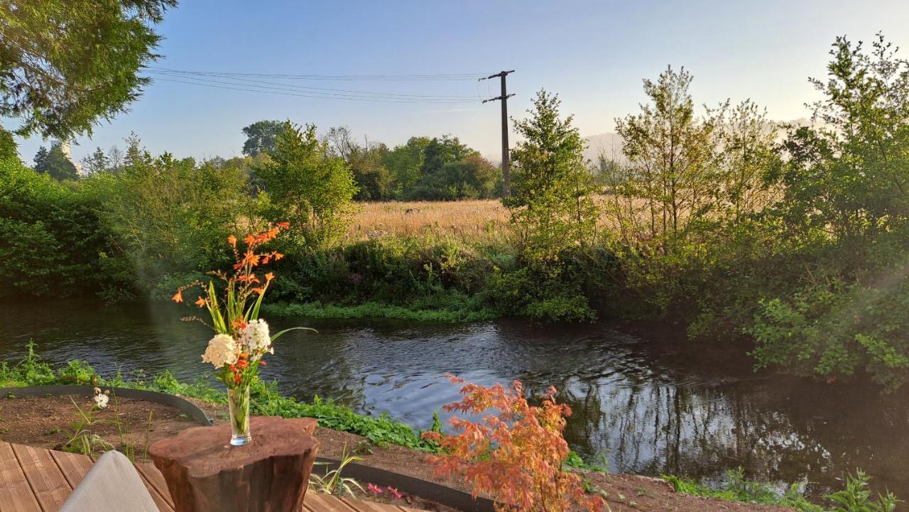 Au Bord De L'Eau Pres A13 Deauville Honfleur Rouen Saint-Philbert-sur-Risle Dış mekan fotoğraf